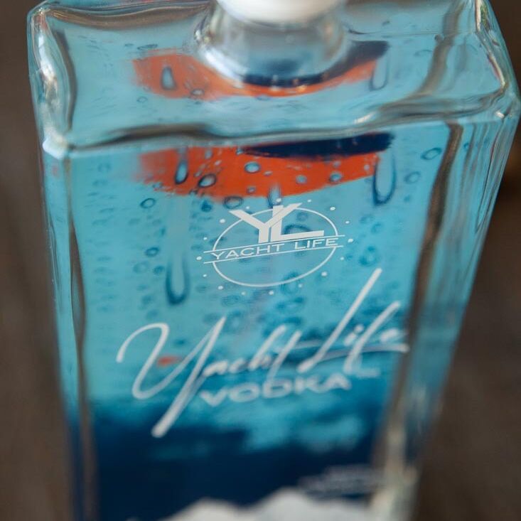 YACHT LIFE VODKA